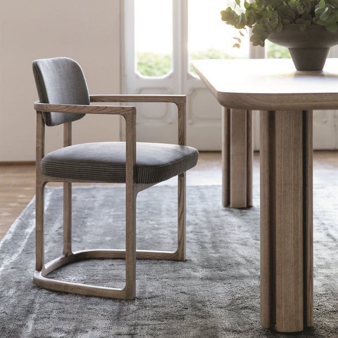 Noordse stijl armstoel massief hout open rug eetkamerstoelen voor eetkamer