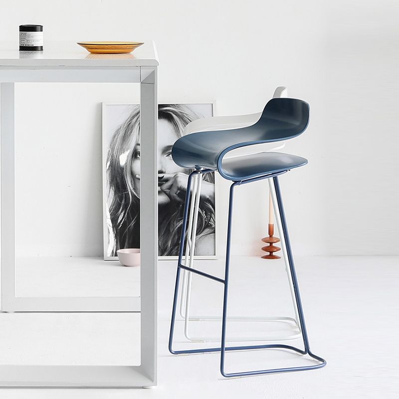 Low Back Footrest Counter Stool Saddle Seat Modern Counter Chair for Bar Clearhalo 'Bar Furniture' 'Bar Stools' 'bar_stools' 'furn' 'furn_bar_stools' 'furniture_bar_stools' 'Kitchen & Dining Furniture' 'kitchen&dining_furn' 'kitchen' 'kitchen_furn' Furniture' 1200x1200_40c76e63-5f02-4cf0-b449-3394f06b1da1
