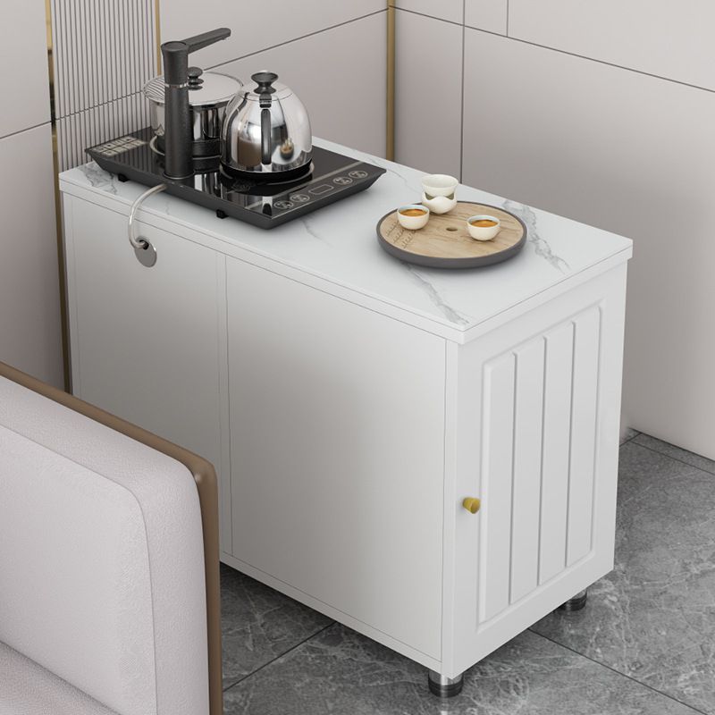 Couchtisch mit Radform /4 Bein Basis Basis -Slate -Top -Metall -Cocktailtisch