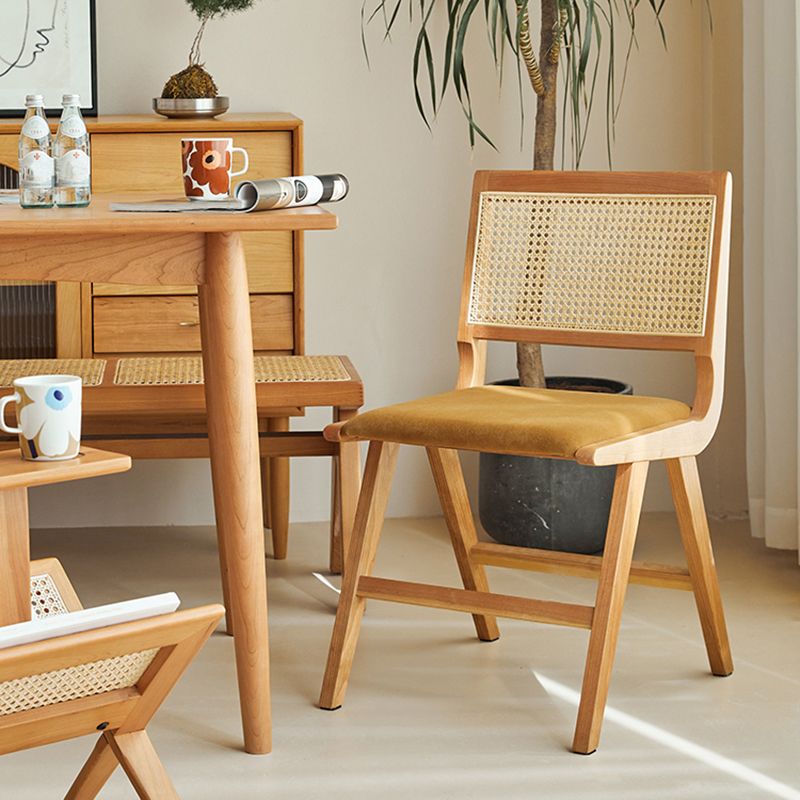 Traditional Style Dining Chairs Kitchen Armless Side Chairs with Wooden Legs Clearhalo ' kitchen&dining_furn' 'Dining Chairs' 'Dining Tables & Seating' 'dining_chair' 'furn' 'furn_dining_chair' 'Furniture' 'furniture_dining_chair' 'Kitchen & Dining Furniture' 'kitchen' 1200x1200_40ed29e8-e284-4ffe-8b0d-2899b9bec4d2