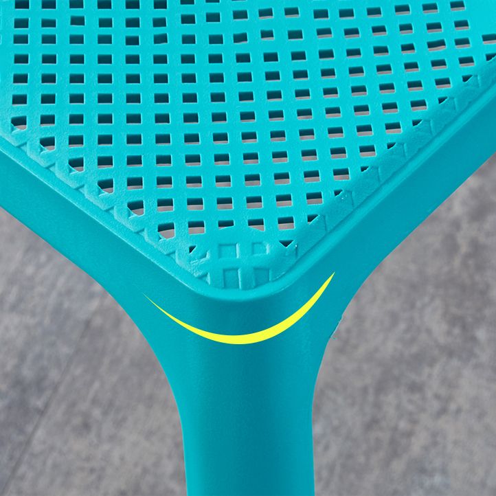 Contemporary Style Low Back Plastic Dining Side Chair for Home Use Clearhalo 'Dining Chairs' 'Dining Tables & Seating' 'dining_chair' 'furn' 'furn_dining_chair' 'Furniture' 'Kitchen & Dining Furniture' 1200x1200_4125642f-f3cc-4d22-a725-4493e485a43d