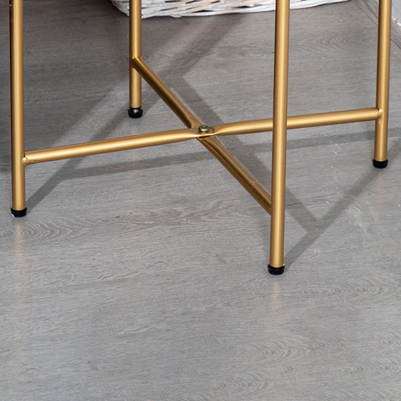 Mesa de las patas cruzadas modernas Mesa de esquina de la bandeja redonda de la parte superior del lado del lado