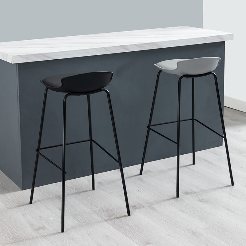 Contemporary Metal Frame Bar Stool Low Back PU Leather Bar Stool for Living Room Clearhalo 'Bar Furniture' 'Bar Stools' 'bar_stools' 'furn' 'furn_bar_stools' 'Furniture' 'Kitchen & Dining Furniture' 1200x1200_418979d4-e130-43ff-a364-51a7395bc1be