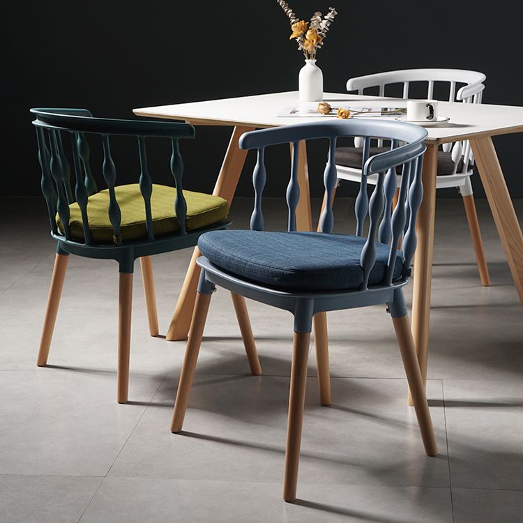 Contemporary Style Dining Room Chairs Plastic Armless Chairs with Wooden Legs Clearhalo ' kitchen&dining_furn' 'Dining Chairs' 'Dining Tables & Seating' 'dining_chair' 'furn' 'furn_dining_chair' 'Furniture' 'furniture_dining_chair' 'Kitchen & Dining Furniture' 'kitchen' 1200x1200_41b6cd29-0fd7-4649-852b-67f8cc40155f