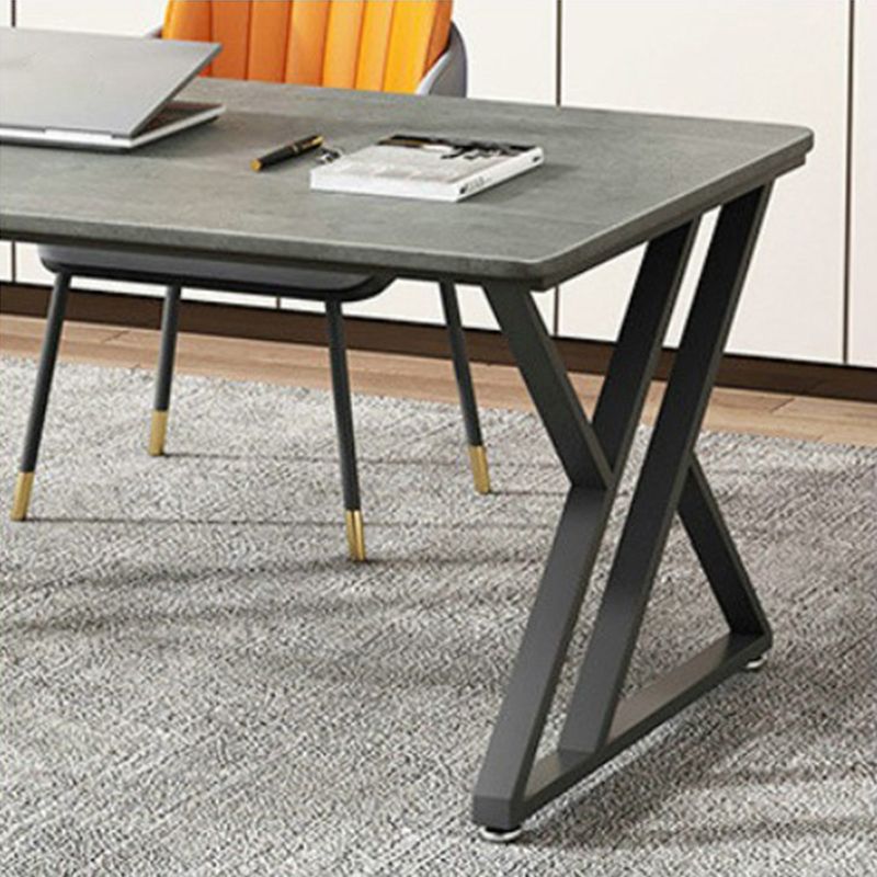 Bureau de bureau gris incurvé moderne 31,5 "de large trestle de bureau d'écriture