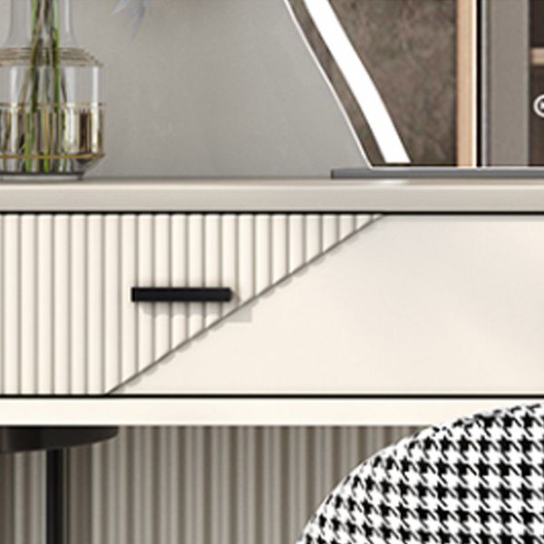 Scantina scandinava di vanità bianca in pietra a 5 cassetti da toeletta da toeletta