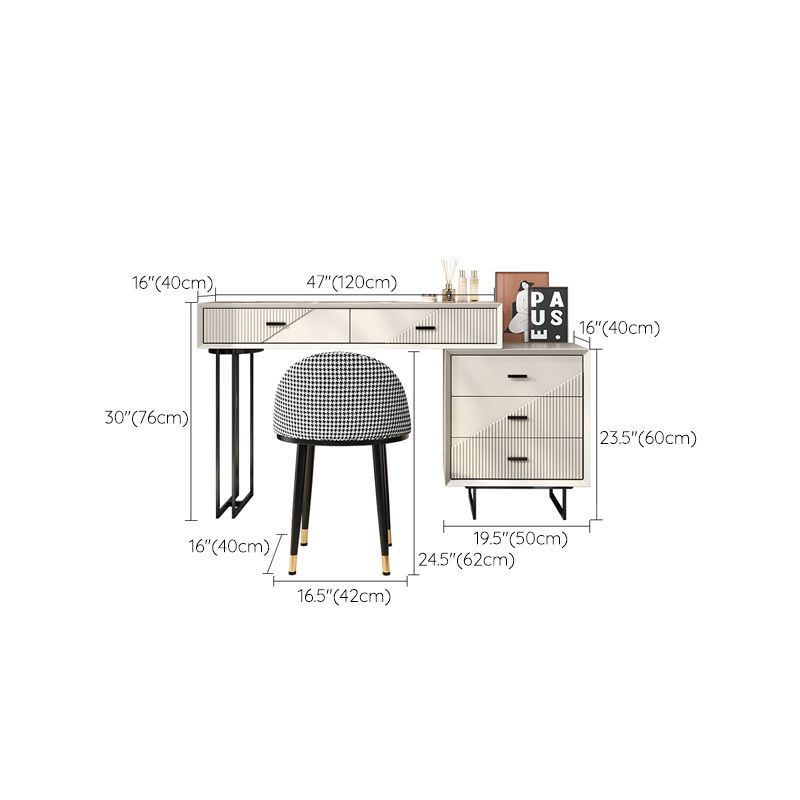 Scantina scandinava di vanità bianca in pietra a 5 cassetti da toeletta da toeletta