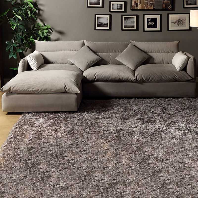 Canapé en forme de velours contemporain à gris carré