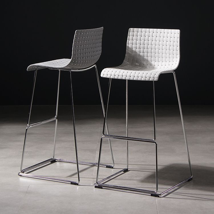 Tabouret de bar sans bras de tabouret de comptoir en plastique industriel pour le salon