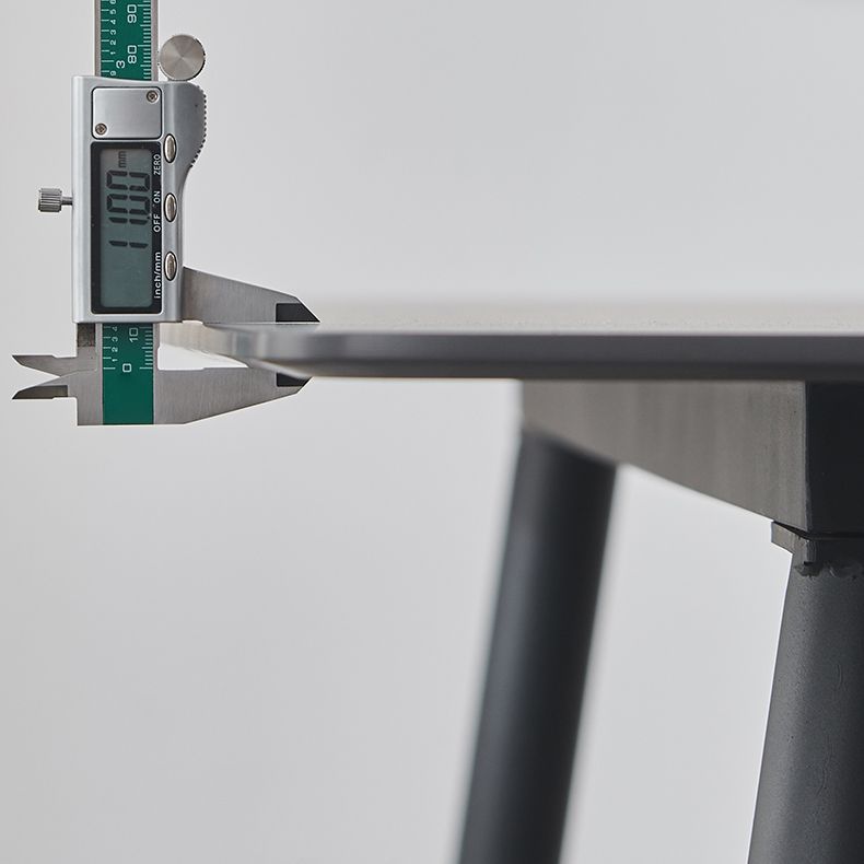 Tavolo da pranzo rettangolo industriale in metallo tavolo in pietra sinterita nera con 4 gambe