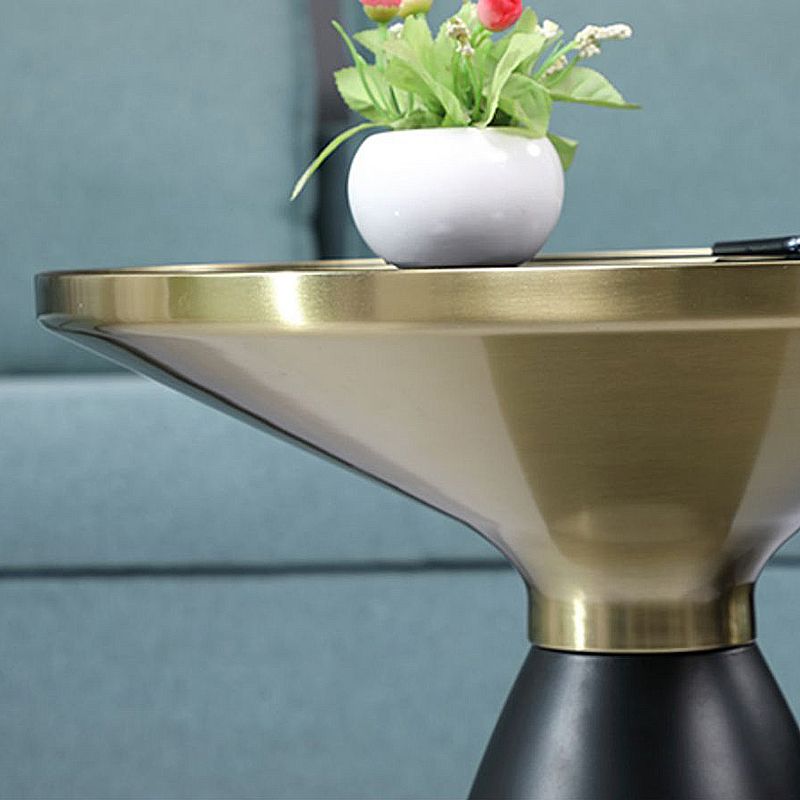 Nordic style Glass Side End Table Stone Top Drum End Table for Living Room Clearhalo 'Coffee & Accent Tables' 'End & Side Tables' 'end_side_table' 'end_side_tables' 'furn' 'furn_end_side_tables' 'Furniture' 'furniture_end_side_table' 'Living Room Furniture' 1200x1200_42f7edb1-331b-4fcc-87c9-135ee08f7a90