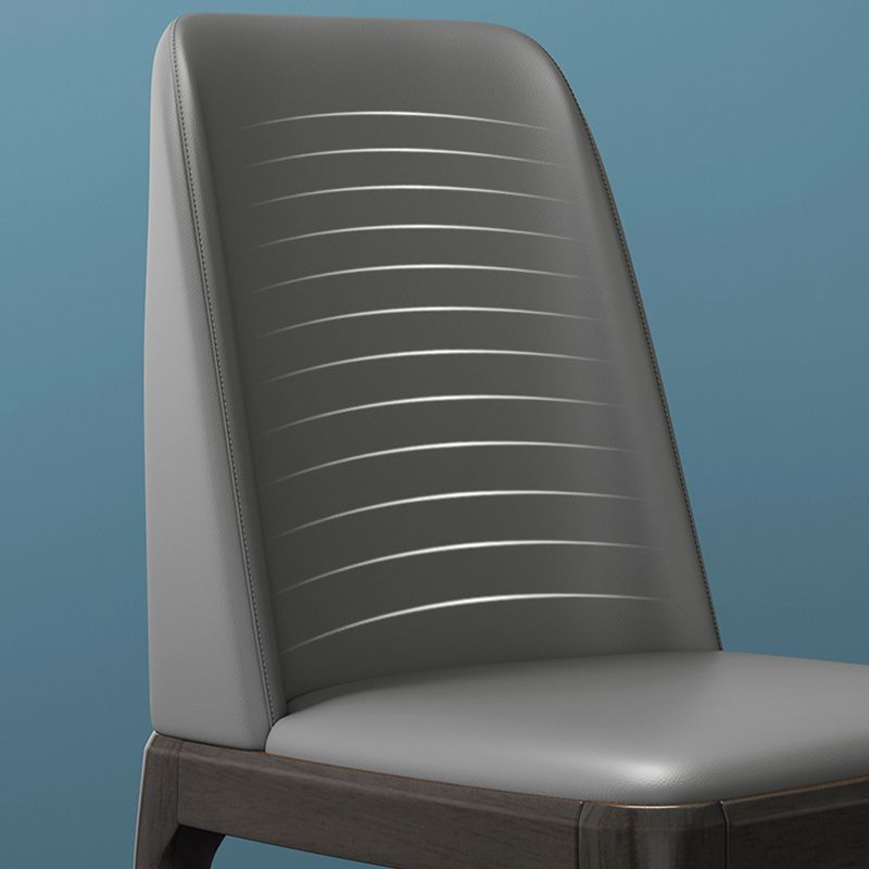 Sedia industriale in pelle finta con gambe in legno massiccio sedia da pranzo senza braccio opaco