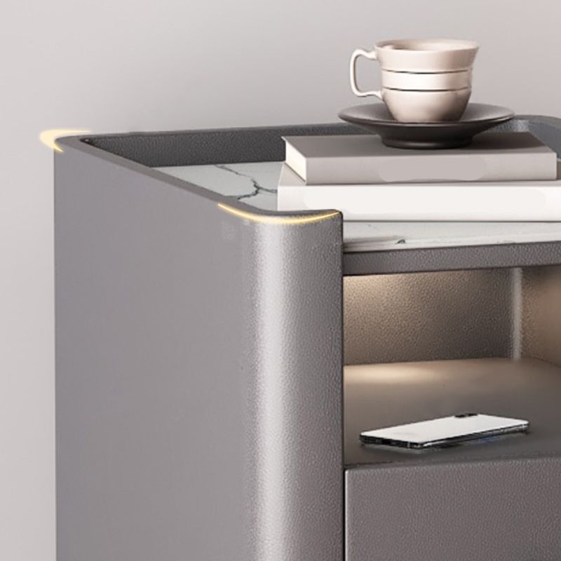 22 inch H Nightstand Moderne Open opbergsteen Top 2-ladel nachttafel met benen