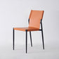 Chaises de salle à manger en cuir industriel chaises latérales sans bras avec des jambes en métal pour un usage domestique