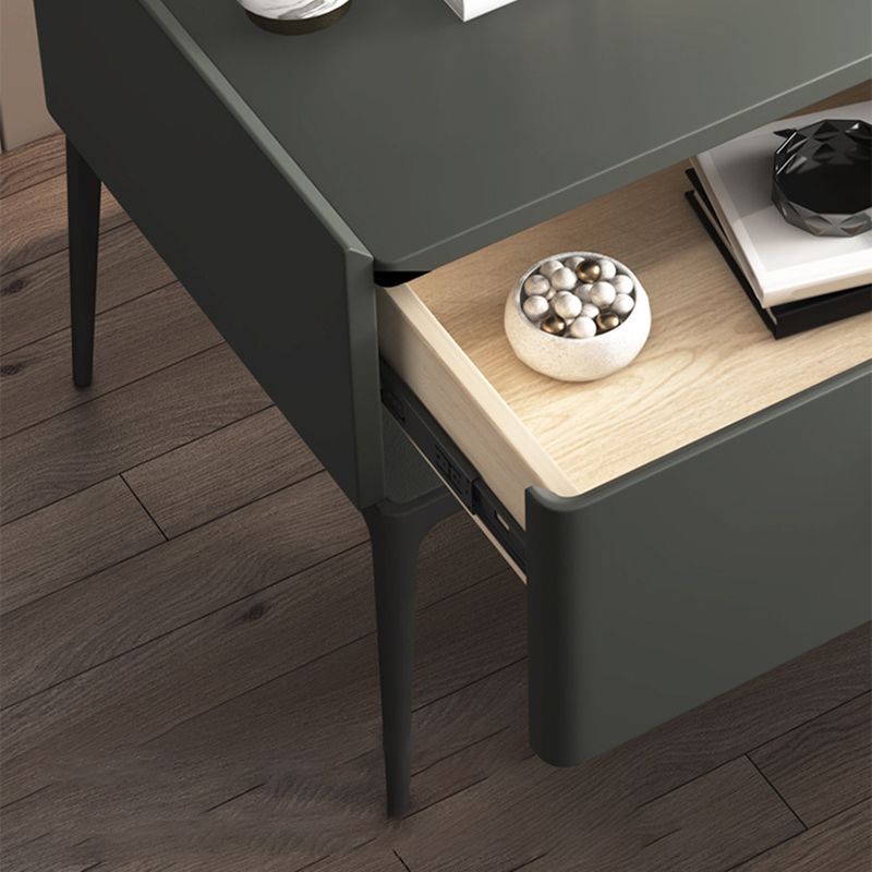 Table de nuit en bois moderne 18,8 "de nuit de haut avec 1 dessinateur