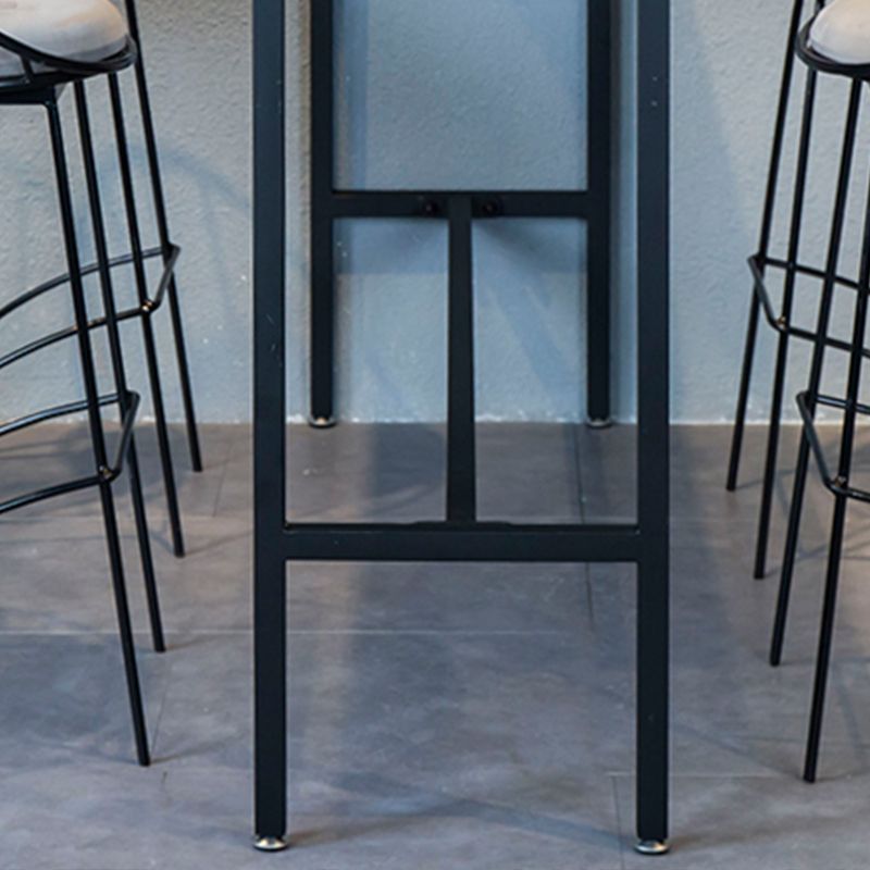 Table de bar de style moderne, bureau de bar de bistro fixe en faux marbre avec repose-pieds