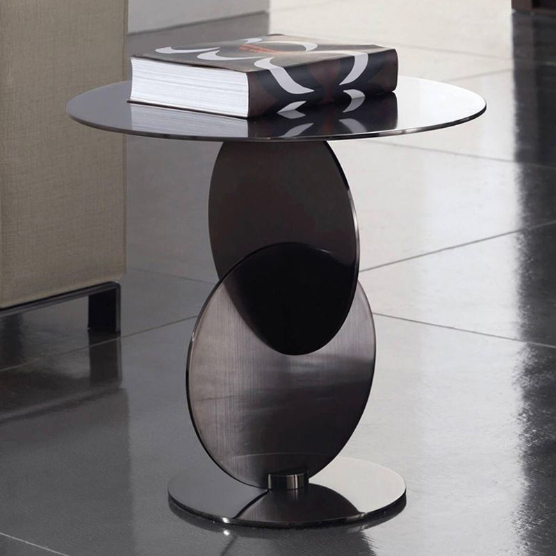 Mesa de metal circular de diseño de pedestal de estilo moderno medieval