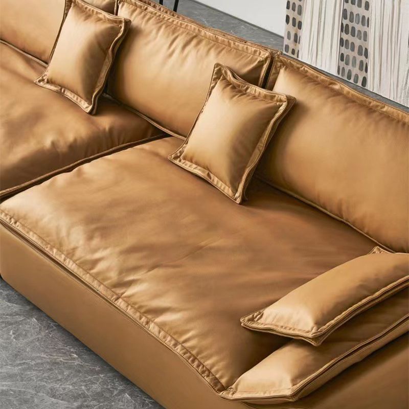 リビングルームのために茶色の枕が付いた枕トップアーム標準的なセッピーソファ