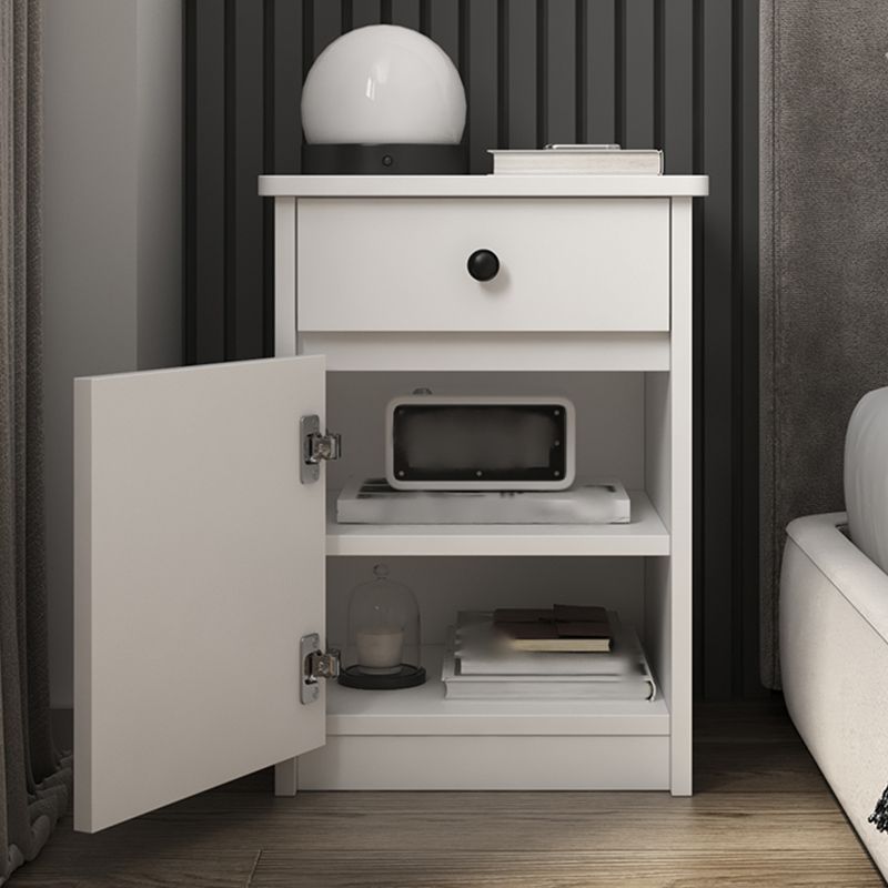 22 "Hモダンなベッドサイドキャビネット模倣ウッド1ドア1ドロワーナイトスタンド