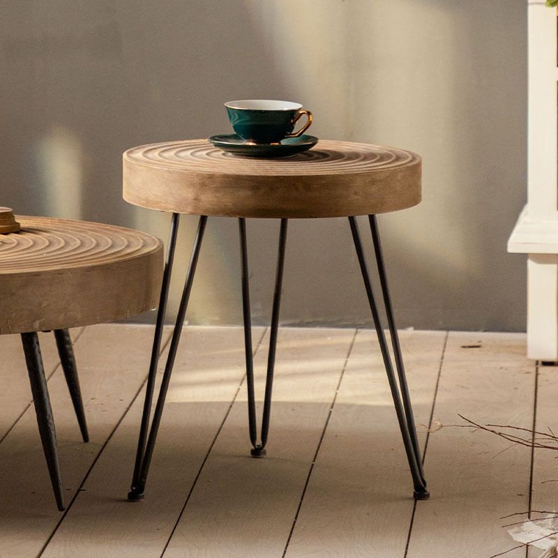 Rustic Style Coffee Cocktail Table 3 Legs Wooden Round Coffee Table Clearhalo 'Coffee & Accent Tables' 'Coffee Tables' 'coffee_tables' 'furn' 'furn_coffee_tables' 'Furniture' 'Living Room Furniture' 1200x1200_443542c1-2a2a-4de1-9630-626d515ecb68