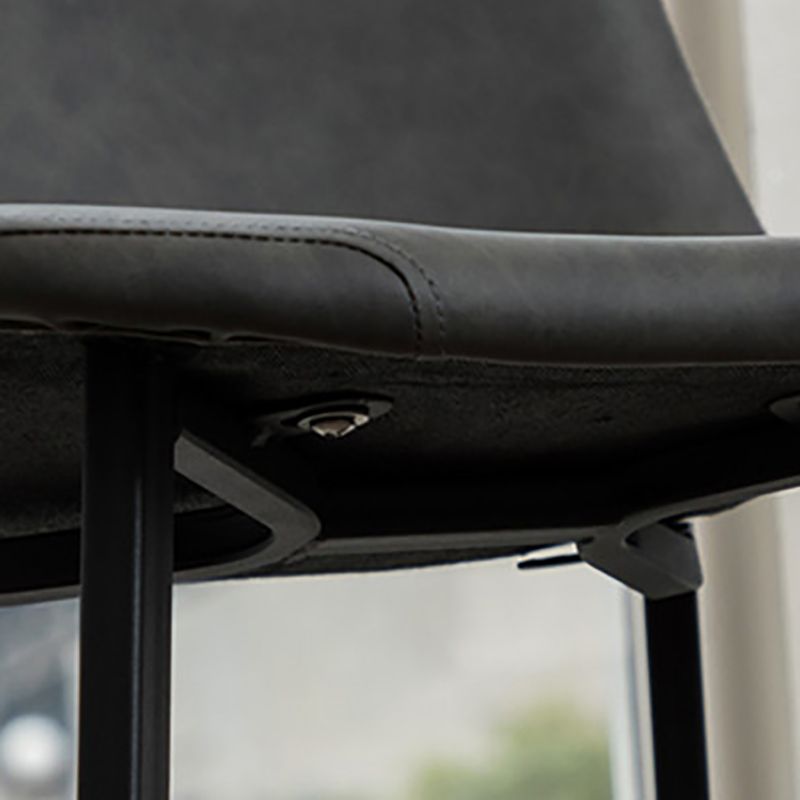 Contemporary Design Leather Counter Stool Low Back Armless Stools with Metal Base Clearhalo 'Bar Furniture' 'Bar Stools' 'bar_stools' 'furn' 'furn_bar_stools' 'Furniture' 'furniture_bar_stools' 'Kitchen & Dining Furniture' 1200x1200_443804e1-8342-4583-bdda-6f512c740da6