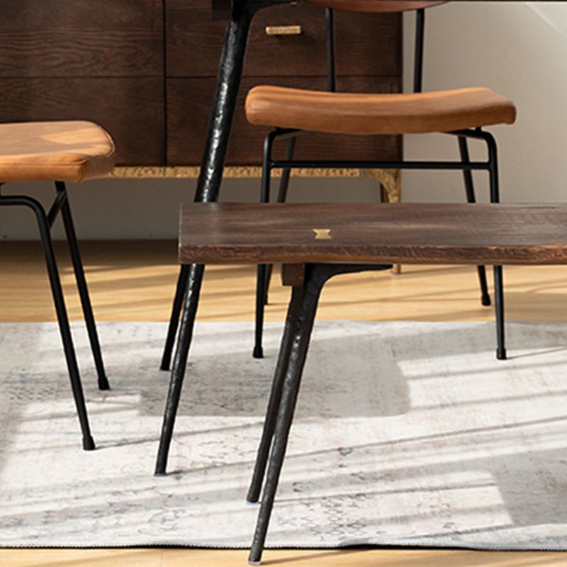 Traditional Luxury Rectangle Dining Site Table Solid Wood Furniture with 4-foot Clearhalo 'Dining Tables & Seating' 'Dining Tables' 'dining_table' 'Furniture' 'furniture_dining_table' 'Kitchen & Dining Furniture' 'kitchen' 'kitchen_dining_table' 1200x1200_44454584-c782-45b8-8a2b-e8c26c01c1d1