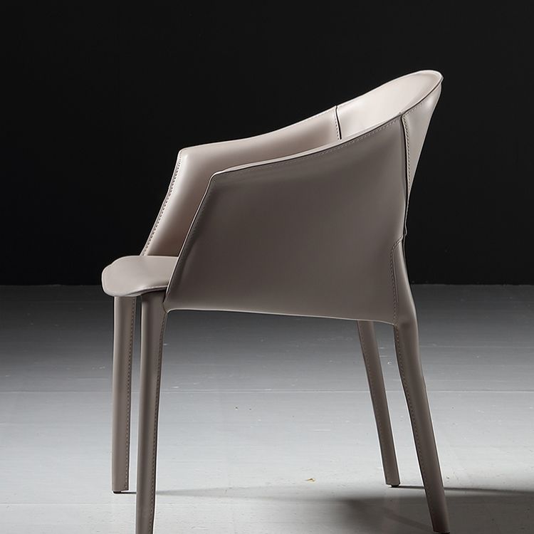 Sedia da pranzo moderna per sala da pranzo.