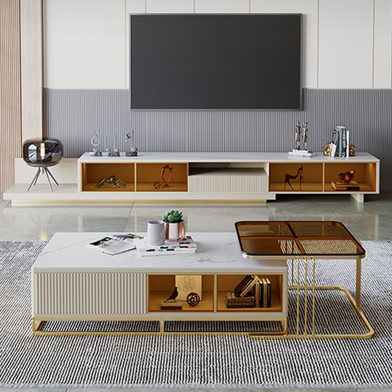 Console multimediale per i media televisivi contemporanei