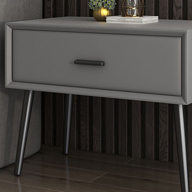 モダンなウッドナイトスタンド18.5 "高さの長方形ナイトスタンドが引き出し付き