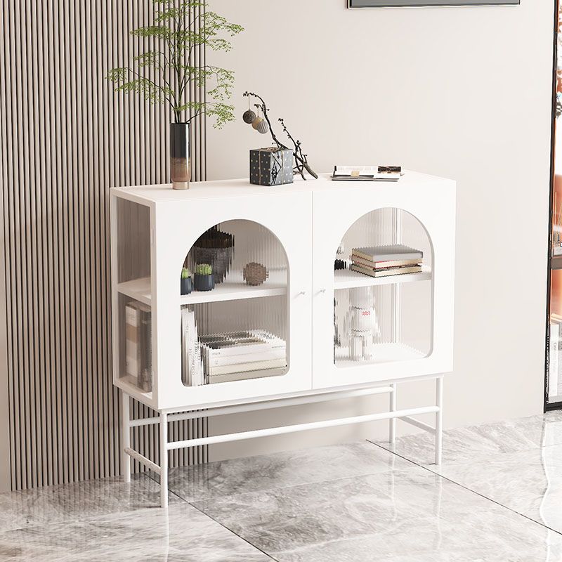 Bouchon moderne avec portes en verre Serveur de restauration intérieure avec cadre métallique