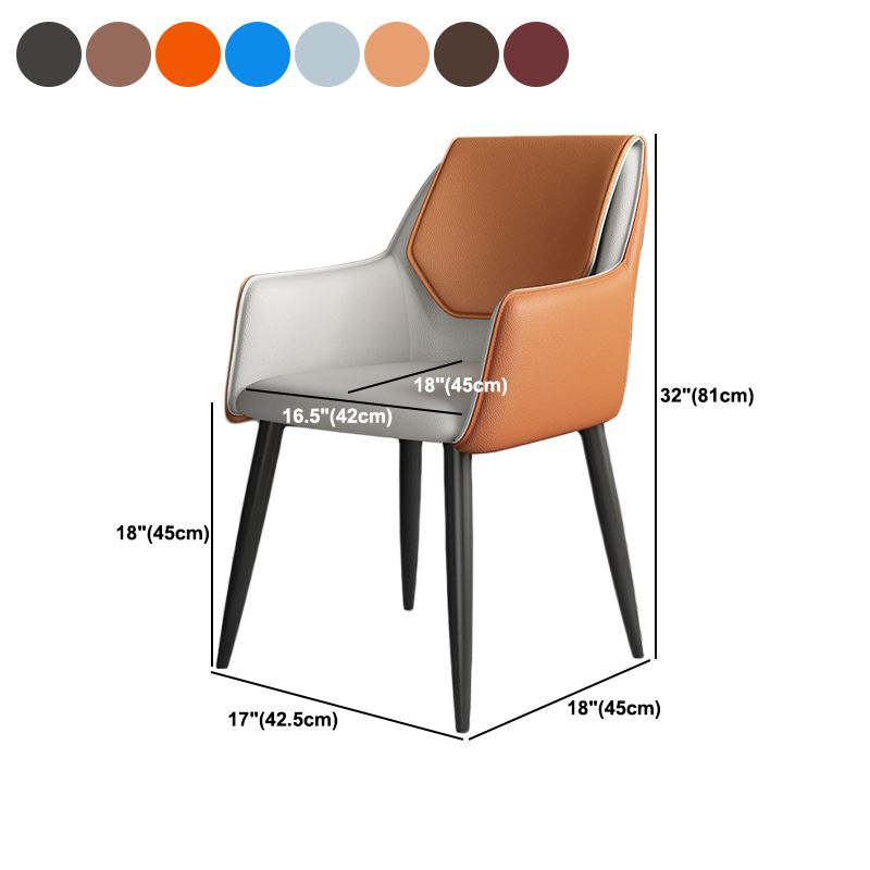 Silla de comedor de cuero moderno de cuero con patas con patas de acero en acabado mate para casa