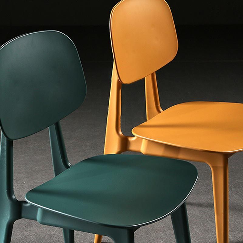 Silla lateral de plástico silla lateral de comedor contemporáneo de espalda para el hogar