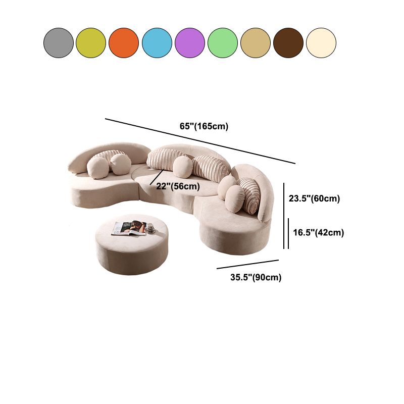 Soggiorno divano cuscini stazionari senza braccio curvo.