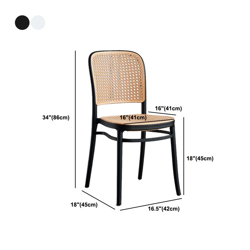 Sgabello moderno con poggiapiedi quadrato Sgabello in rattan di plastica in bianco e nero