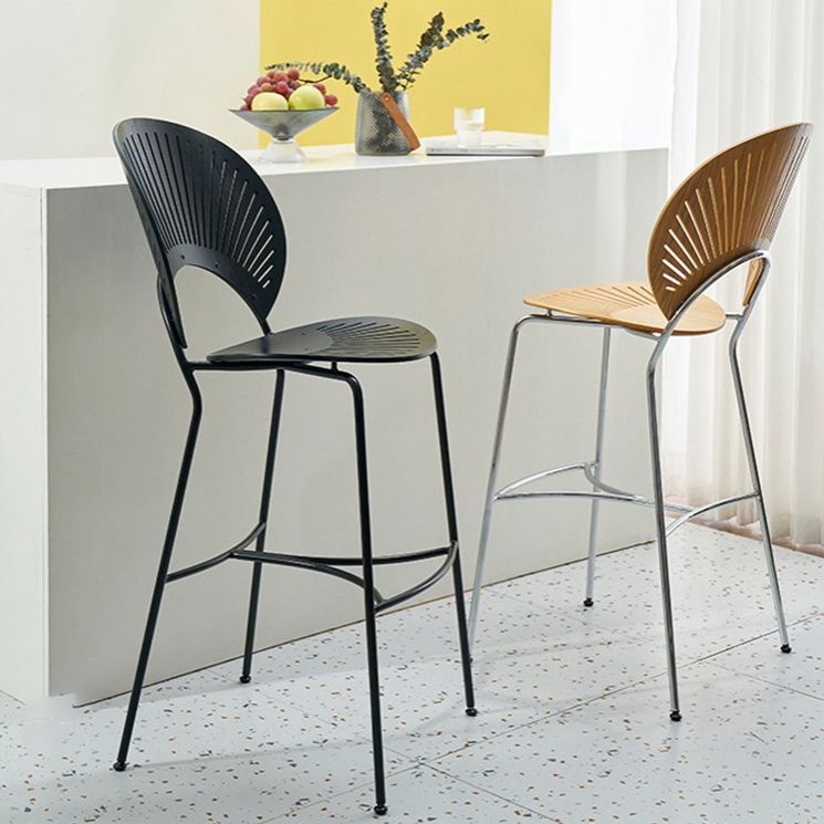 Contemporary Wood Bar and Counter Stool Low Back Stool with 4 Legs Clearhalo 'Bar Furniture' 'Bar Stools' 'bar_stools' 'furn' 'furn_bar_stools' 'Furniture' 'furniture_bar_stools' 'Kitchen & Dining Furniture' 1200x1200_45edd41c-9e51-41eb-bd4d-18d8090cc656