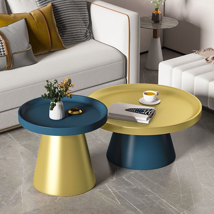 Metal Accent Side Table Table Pedestal Tray Top Side End Snack Table Clearhalo 'Coffee & Accent Tables' 'End & Side Tables' 'end_side_tables' 'furn' 'furn_end_side_tables' 'Furniture' 'Living Room Furniture' 1200x1200_45f00c77-54ac-453b-8b64-1f8b955750e3