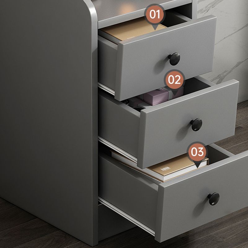 Comodino multi -cassetti moderno tavolo da notte in legno per camera da letto