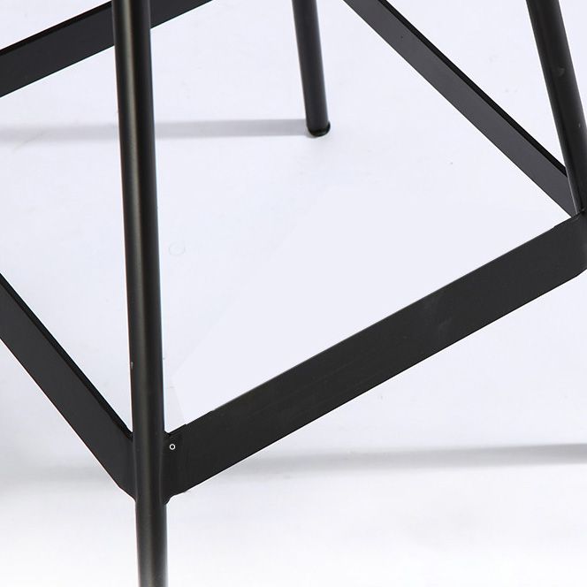 Barsto-bar industriel Back Back Faux Cushion en cuir en finition mate pour intérieur