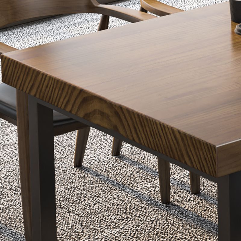 Bureau de bureau en bois massif Base d'écriture rectangulaire avec des jambes en fer