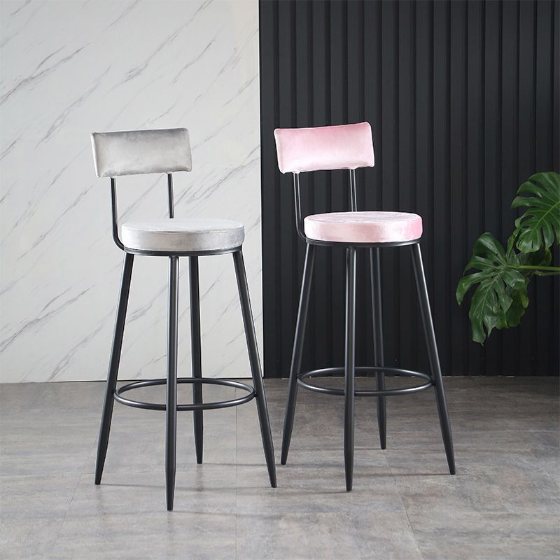 Industrial Metal Footrest Bar Chair Round Upholstered Bar Stool Clearhalo 'Bar Furniture' 'Bar Stools' 'bar_stools' 'furn' 'furn_bar_stools' 'Furniture' 'Kitchen & Dining Furniture' 1200x1200_4695fd0b-2670-493a-a1d4-cf7541892652