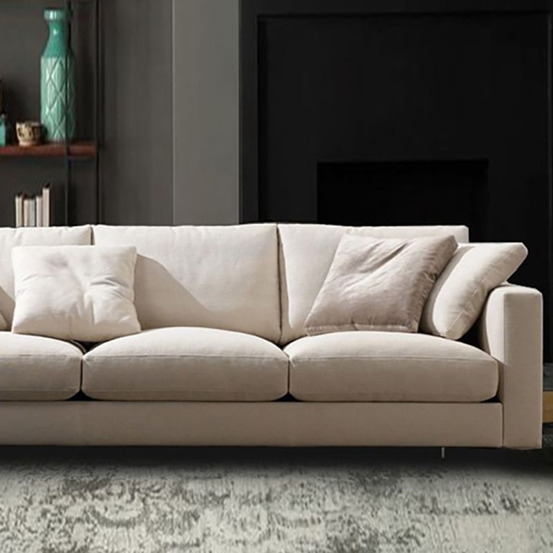 Canapé de bras carré standard avec oreillers siège en beige pour l'appartement