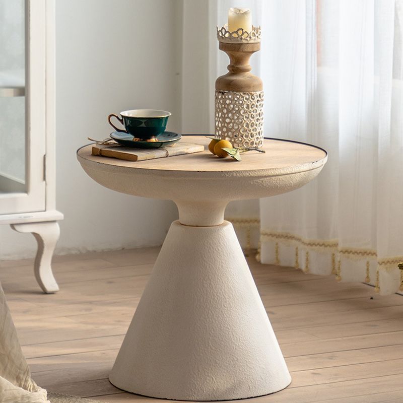 20" Wide French Country Side Table Metal Round Accent Side Table