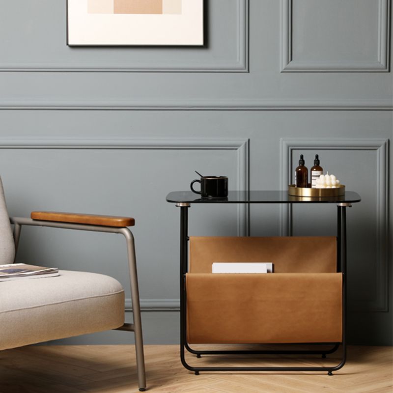 Tabella superiore in vetro rettangolare 26.38 "W x 14.96" D x 23.23 "TABELLO DI FINE H con scaffale