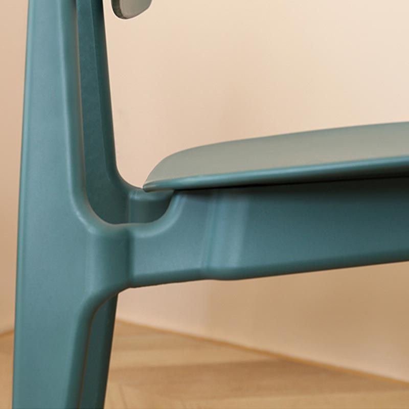 Silla de comedor de plástico contemporánea muebles laterales de comedor abiertos en acabado mate para casa