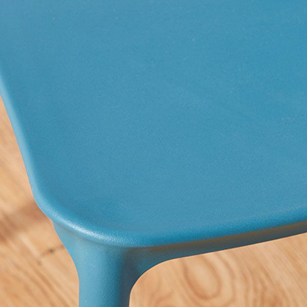 Chaise de salle à manger en plastique moderne meubles côté salle à manger arrière en finition mate pour intérieur