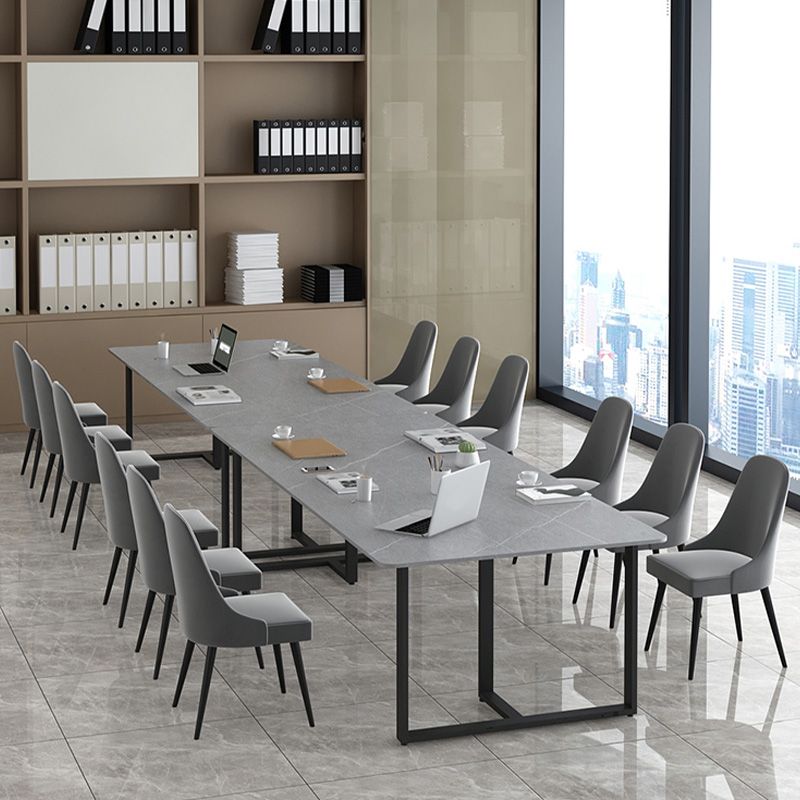 モダン29.53 "高層オフィスデスク石の湾曲したライティングデスク鋼の脚