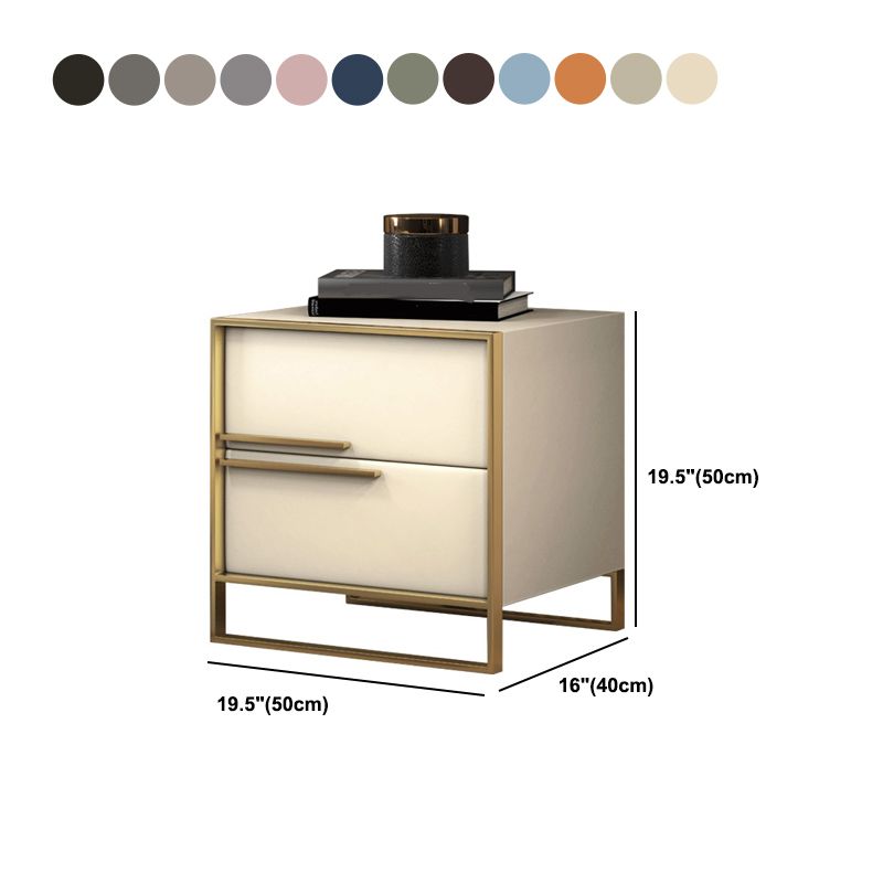 Comodino in pelle con gambe metalliche glam tavolo da notte con cassetti