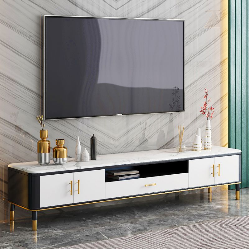 Glam Style TV Stand Stone White Color Open Rangement TV Console avec étagères