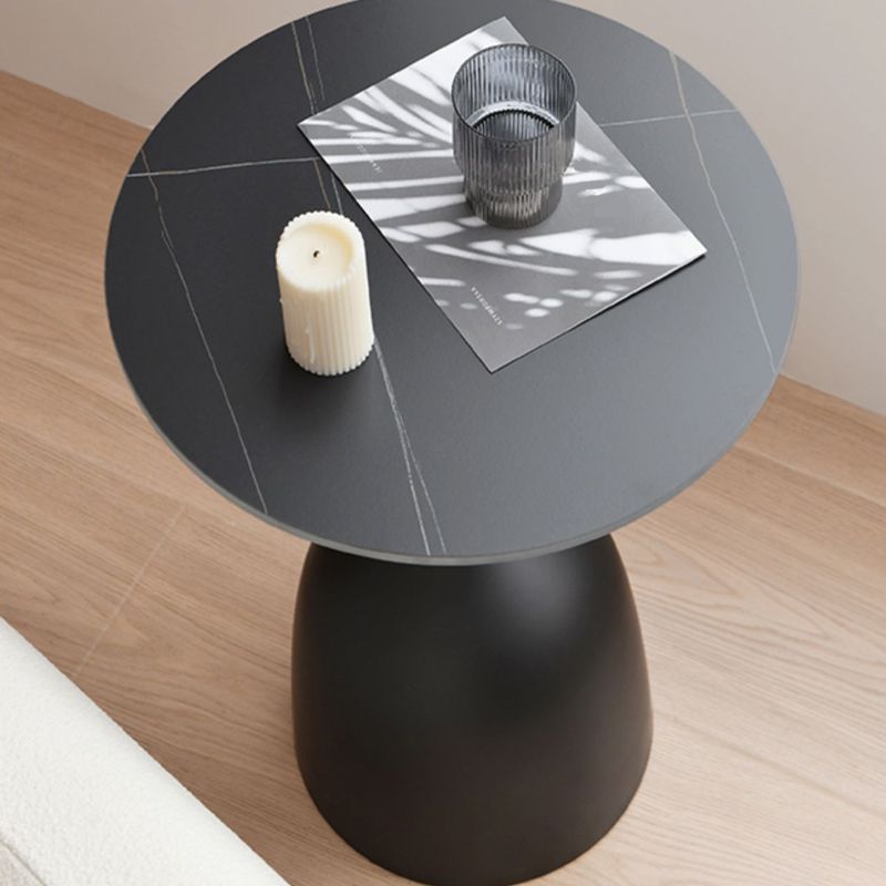 Glam Accent Table Nightstand Metal Round Night Table ,23.6" Tall Clearhalo 'Bedroom Furniture' 'furn' 'furn_night_stand' 'Furniture' 'night_stand' 'Nightstands' 1200x1200_47df7e59-1b88-42b3-8a63-bd7259f2c7e0