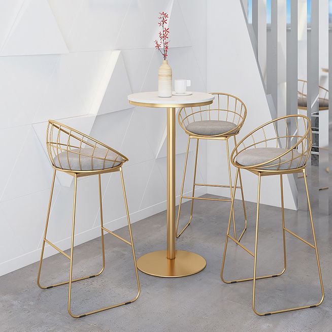 Modern 1/2/3/4 Pieces Metal Bar Table Set Round Bar Table with High Stools for Kitchen Clearhalo 'Bar Furniture' 'furn' 'furn_home_bar_bar_sets' 'Furniture' 'Home Bars & Bar Sets' 'home_bar_bar_sets' 'Kitchen & Dining Furniture' 1200x1200_4825f37a-c1cd-48cc-b374-a243a96d25a7